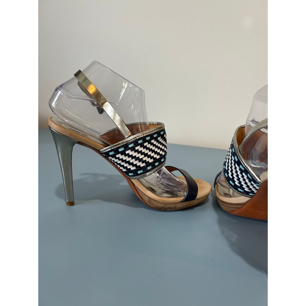 Coach Steffi stilettos size 9.5 navy white woven leather strappy high sandal - Picture 9 of 12